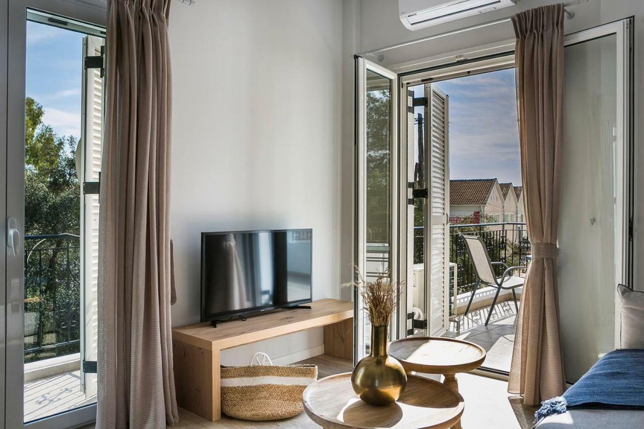 Julia'S Luxury Suites, Cephallonia Near Argostoli Kástron エクステリア 写真