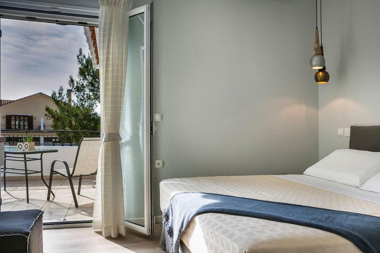 Julia'S Luxury Suites, Cephallonia Near Argostoli Kástron エクステリア 写真