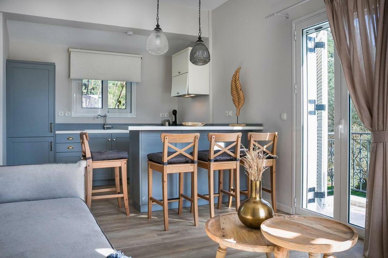 Julia'S Luxury Suites, Cephallonia Near Argostoli Kástron エクステリア 写真