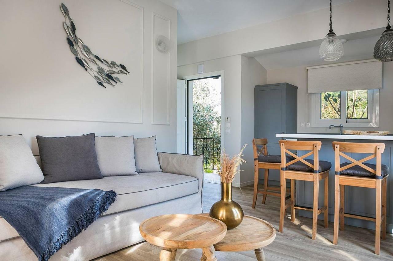 Julia'S Luxury Suites, Cephallonia Near Argostoli Kástron エクステリア 写真
