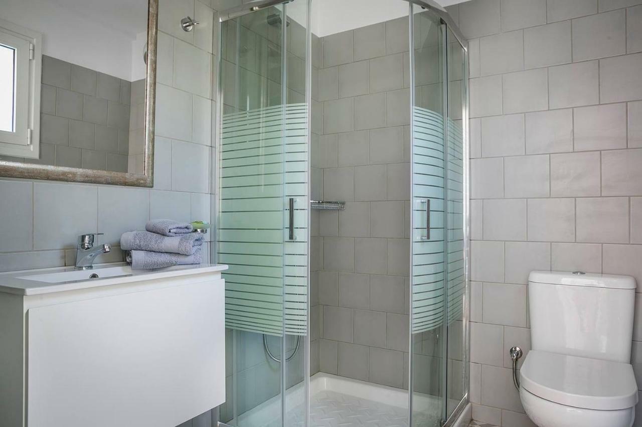 Julia'S Luxury Suites, Cephallonia Near Argostoli Kástron エクステリア 写真